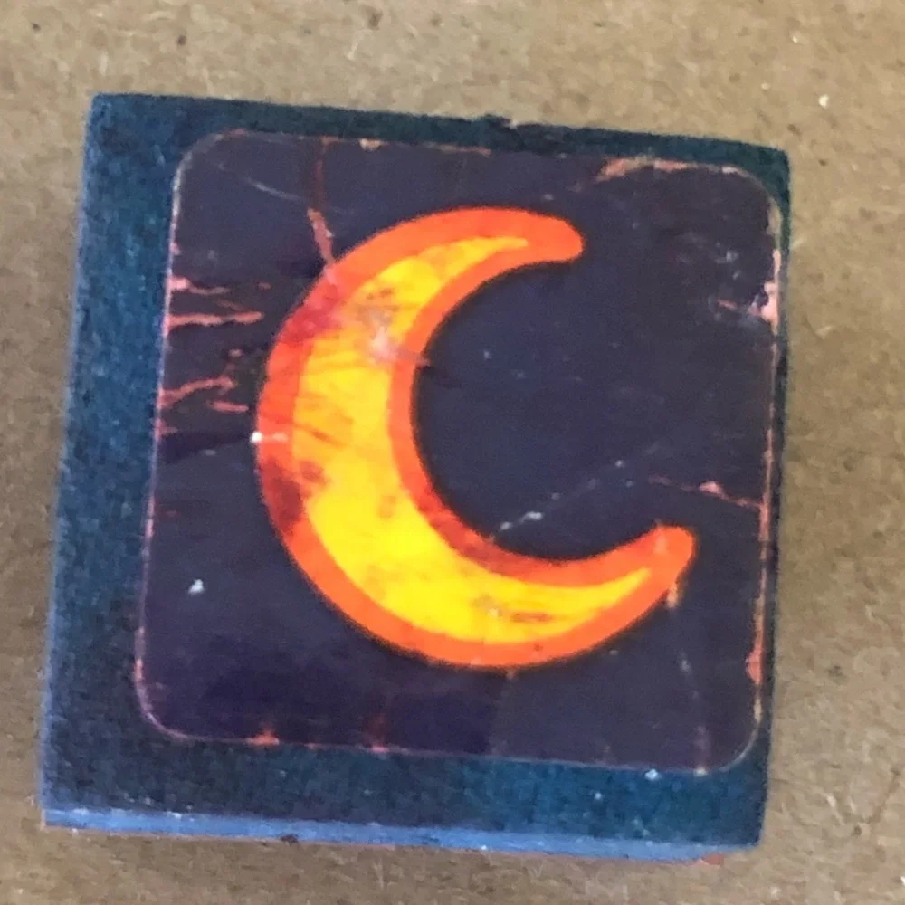 VTG Tiny Moon Rubber Stamp - Picture 1 of 2